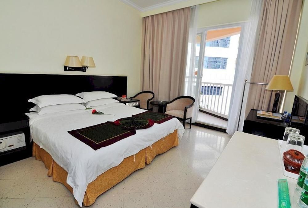 Sanya Jingwei Hotel - Sanya Exterior foto